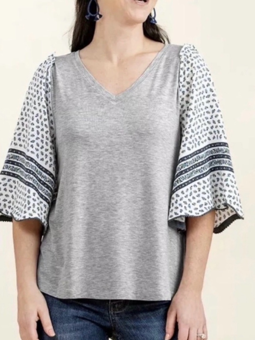 Matilda Jane Without A Care Flowy VNeck Bell Sleeve Tee - Large